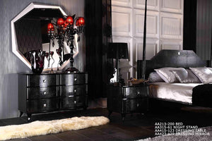 Vig Furniture Gothic Armani Xavira Bed - Stunning Laser-cut Crocodile Design With Elegant Hanover Headboard! Black  Vgunaw213-200