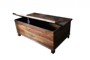 Homeroots 50" Rustic Lift Top Coffee Table - Stylish Solid Wood With Distressed Finish For Living Room & Office   400882