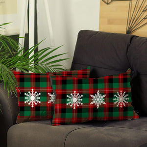 Homeroots Set Of 2 Christmas Snowflake Trio Plaid Lumbar Throw Pillows   400898