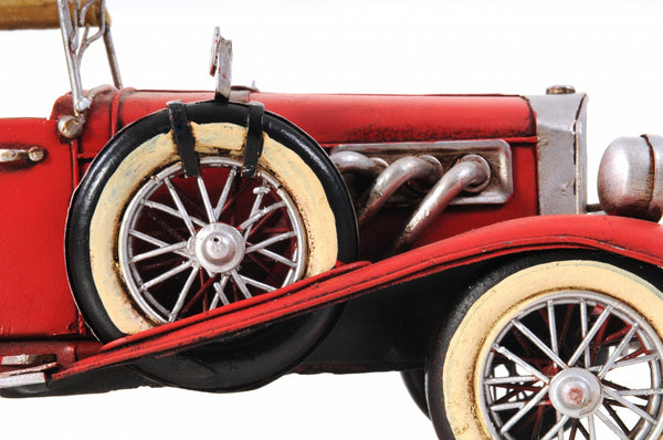 Homeroots 5" Red Metal Hand Painted Model Car Tabletop Sculpture  Metal 401114