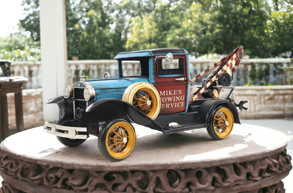 Homeroots C1931 Ford Model A Tow Truck Sculpture  Metal 401115