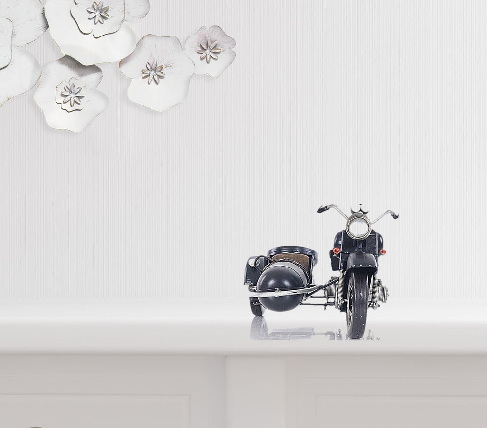 Homeroots 8" Black Metal Hand Painted Decorative Motorcycle  Metal 401121