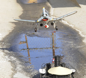 Homeroots Grumman F6f Hellcat Sculpture  Metal 401126