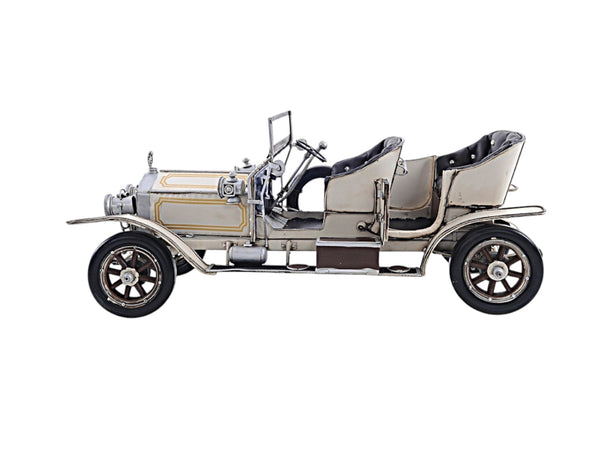 Homeroots 8" Silver Metal Hand Painted Model Car Tabletop Sculpture  Metal 401129