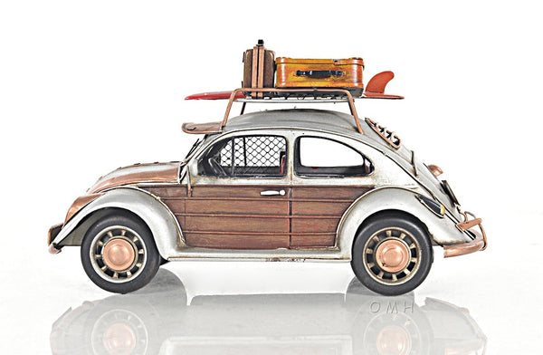 Homeroots 7" Silver Metal Hand Painted Model Car Tabletop Sculpture  Metal 401138