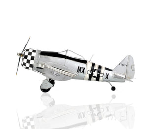 Homeroots C1943 Republic P-47 Thunderbolt Sculpture  Metal 401148