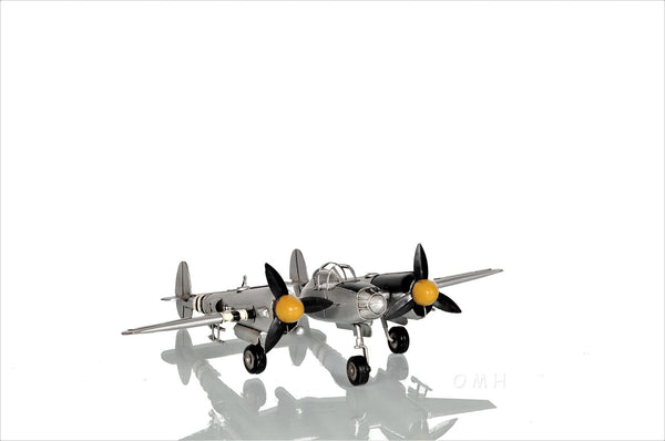 Homeroots C1941 Lockheed P-38 Lightning Fighter Sculpture  Metal 401150