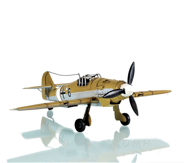 Homeroots C1935 Messerschmitt Bf 109 Fighter Sculpture  Metal 401151