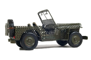 Homeroots C1945 Willys Cj-2a Overland Jeep Sculpture  Metal 401160