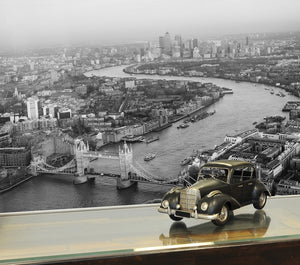 Homeroots 5" Gray Metal Hand Painted Model Car Tabletop Sculpture  Metal 401163