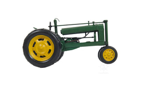 Homeroots C1935 John Deere Model B Tractor Sculpture  Metal 401164