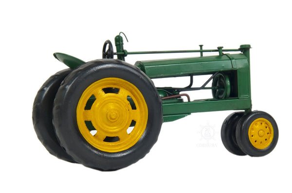 Homeroots C1935 John Deere Model B Tractor Sculpture  Metal 401164