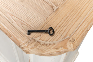 Sarreid Antique Whitewash Sideboard: Stylish 4-door Design With Natural Old Pine Top And Removable Shelves White  40116