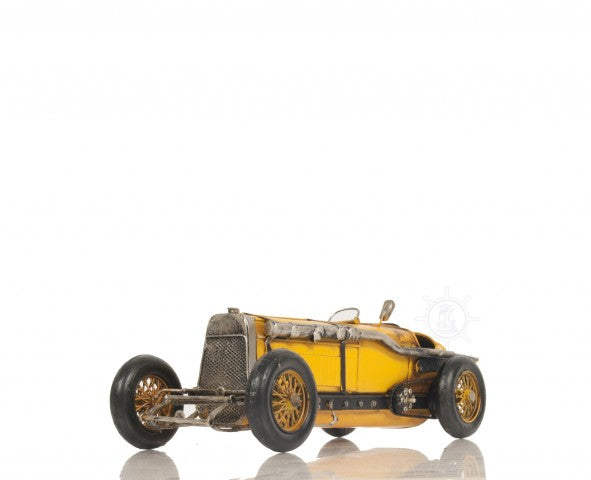 Homeroots Alfa Romeo P2 Classic Racing Car Sculpture - Handmade Metal Replica Of 1924 Automotive Masterpiece  Metal 401184