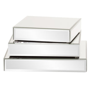 HomeRoots Set of Three Stylish Mirrored Rectangular Display Platforms for Glamorous Home Decor Accents 401221
