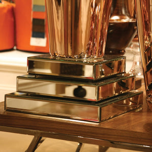 HomeRoots Set of Three Stylish Mirrored Rectangular Display Platforms for Glamorous Home Decor Accents 401221