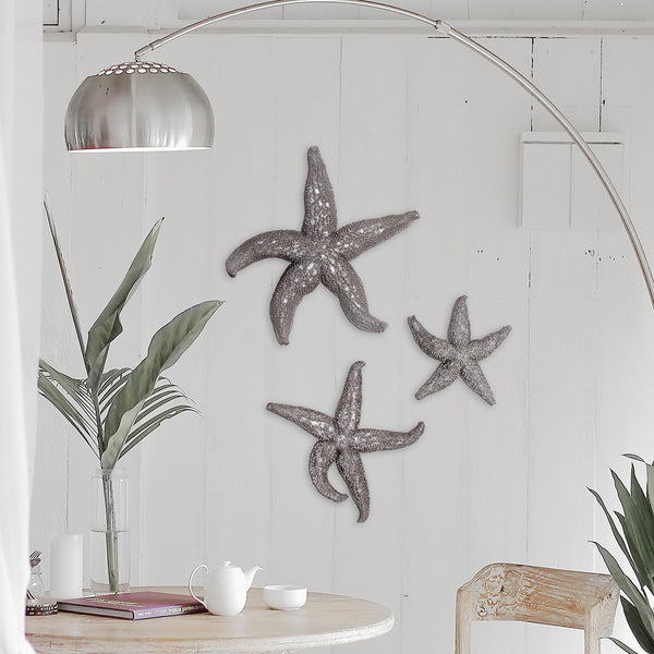 Homeroots 15' Silver Pewter Textured Starfish Wall Art Unframed Textual Art Wall Art  Resin 401228