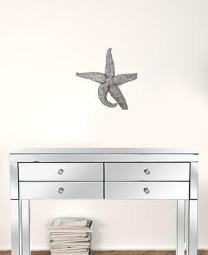 Homeroots 15' Silver Pewter Textured Starfish Wall Art Unframed Textual Art Wall Art  Resin 401228