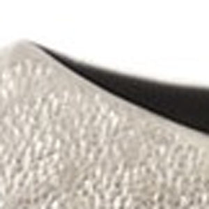 Homeroots 10" Hammered Silver Disc Shape Decorative Vase  Aluminum 401232