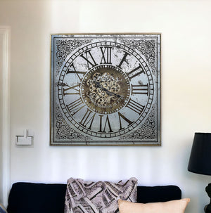 Homeroots Silver And Gold Antique Style Square Wall Clock  50% Metal,40% Glass,10% Palstic 401294