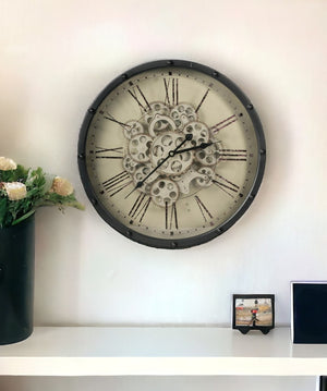 HomeRoots 18" Black and Ivory Vintage Gear Industrial Wall Clock - Stylish Statement Piece for Any Space 401296