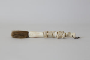 HomeRoots Natural Chunky Coral Calligraphy Brush - Unique Jade & Horsetail Decor for Elegant Home Accents 401520