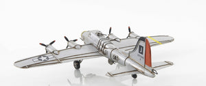 Homeroots C1938 Boeing B-17 Flying Fortress Sculpture  Metal 401767