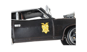 Homeroots 4" Gray Metal Hand Painted Model Car Tabletop Sculpture  Metal 401769
