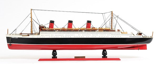 Homeroots 12" Black And Red Solid Wood Hand Painted Rms Queen Mary Large Model Boat  Solid Wood 401876