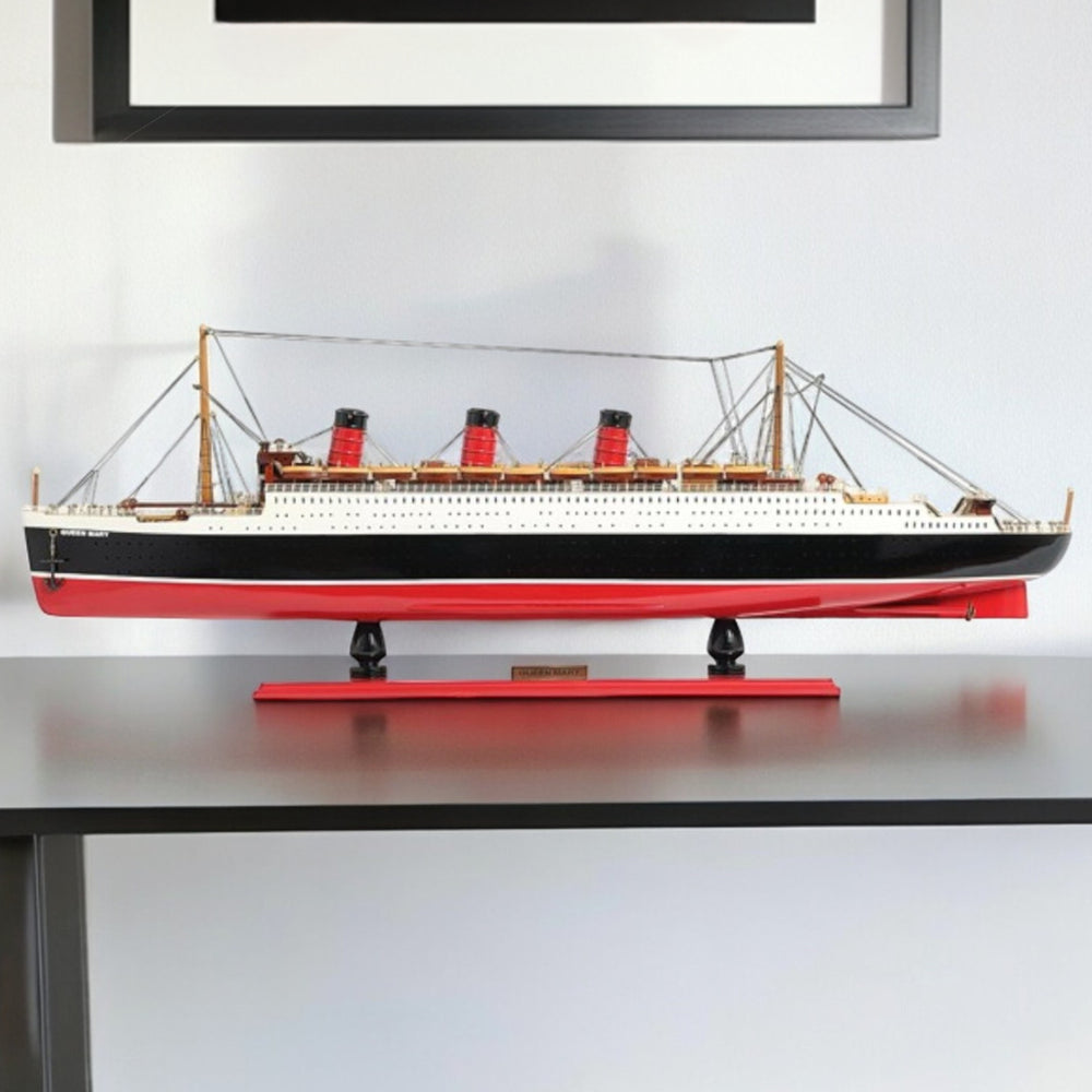 Homeroots 12" Black And Red Solid Wood Hand Painted Rms Queen Mary Large Model Boat  Solid Wood 401876