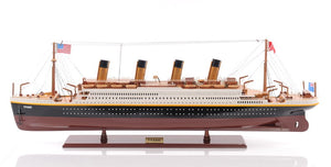 Homeroots 14" Black And Red Solid Wood Hand Painted 1912 Rms Titanic Large Model Boat  Solid Wood 401878