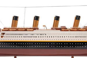 Homeroots 14" Black And Red Solid Wood Hand Painted 1912 Rms Titanic Large Model Boat  Solid Wood 401878