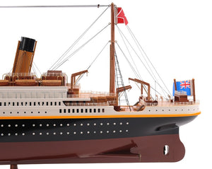 Homeroots 14" Black And Red Solid Wood Hand Painted 1912 Rms Titanic Large Model Boat  Solid Wood 401878
