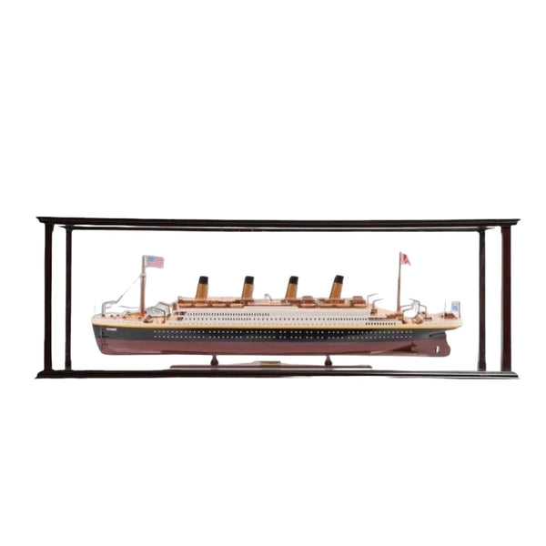 Homeroots 16" Black And Red Solid Wood Hand Painted 1912 Rms Titanic Medium Display Case Model Boat  Solid Wood 401881