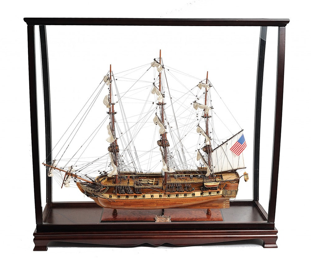 Homeroots 32" Wood Brown Solid Wood Hand Painted 1797 Uss Constitution Medium Display Case Model Boat  Solid Wood 401935