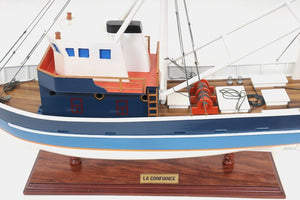Homeroots 21" Blue And White 1797 La Confiance Boat Hand Painted Decorative Boat  Solid Wood 401939