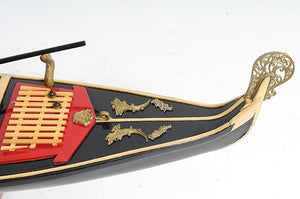Homeroots 8" Black And Red Venetian Gondola Hand Painted Decorative Boat  Solid Wood 401944