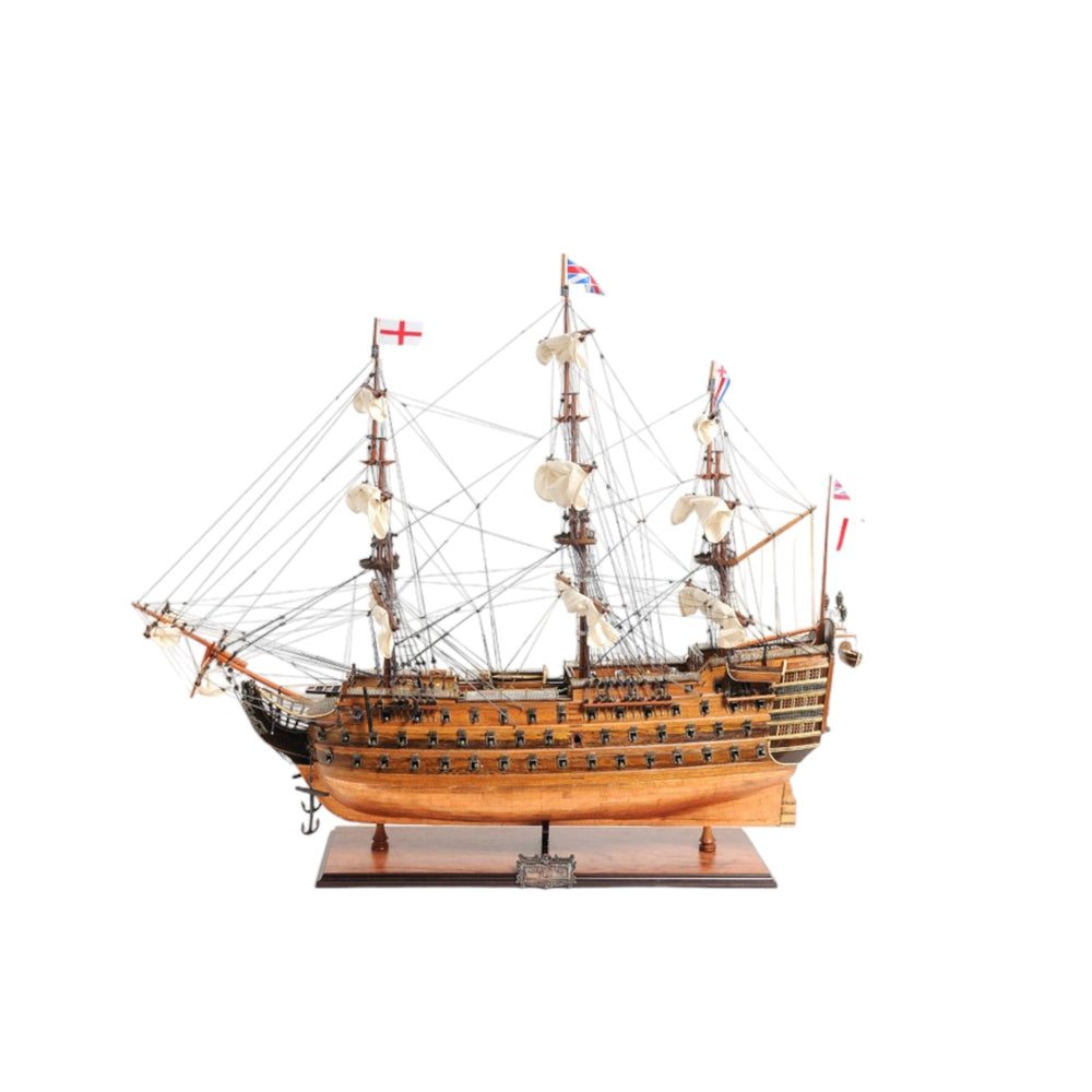 Homeroots 32" Wood Brown Solid Wood Hand Painted Hms Victory Copper Bottom Model Boat  Solid Wood 401973