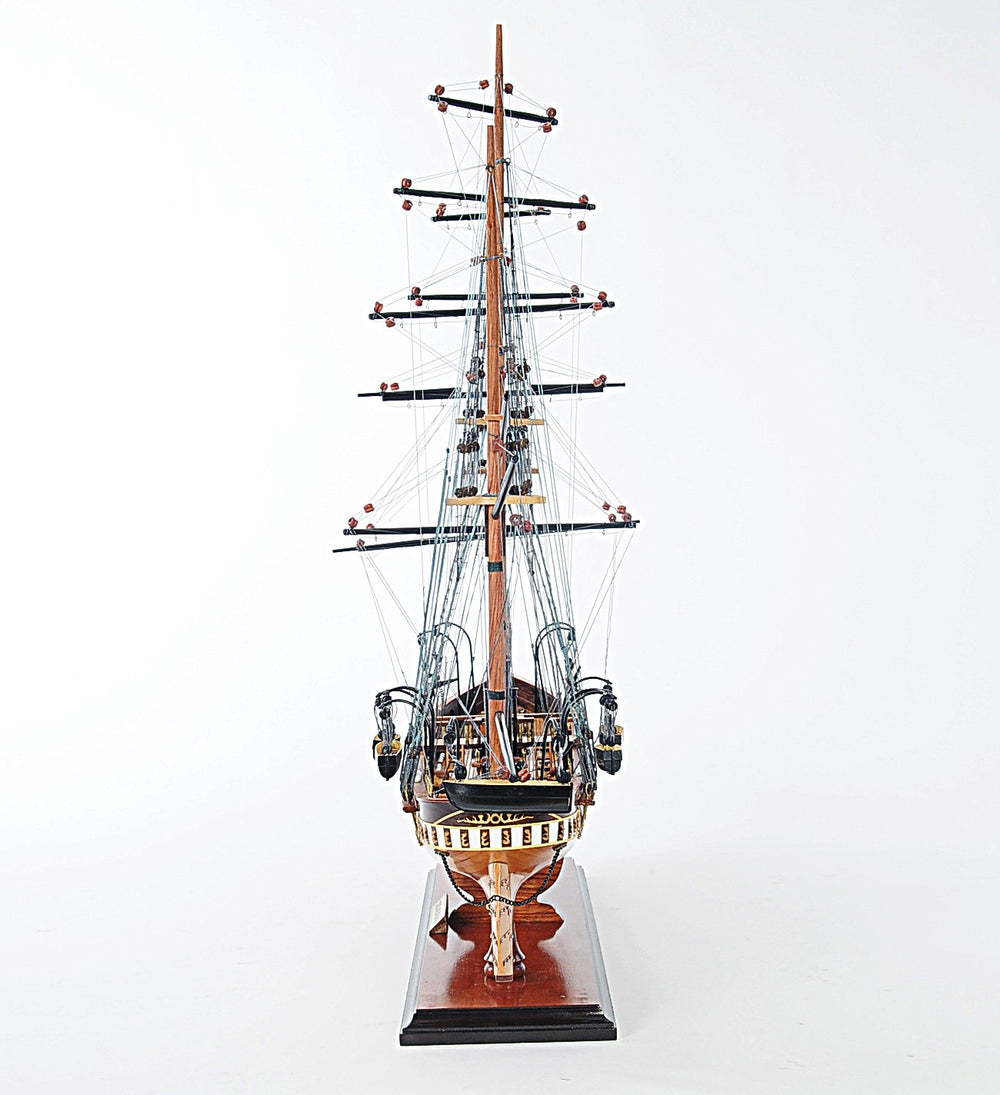 Homeroots 24" Wood Brown Solid Wood Hand Painted 1862 Css Alabama Model Boat  Solid Wood 401979