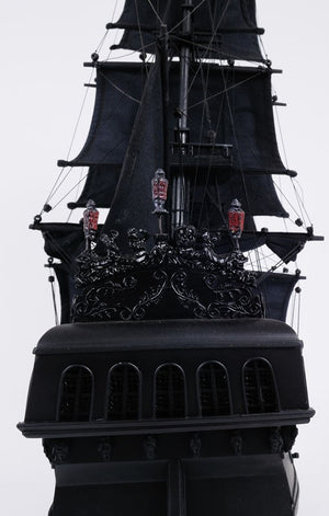 Homeroots 29" Black Black Pearl Pirate Boat Hand Painted Decorative Boat  Solid Wood 401980