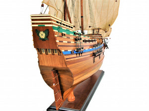 Homeroots 30" Wood Brown Mayflower Boat Hand Painted Decorative Boat  Solid Wood 401987