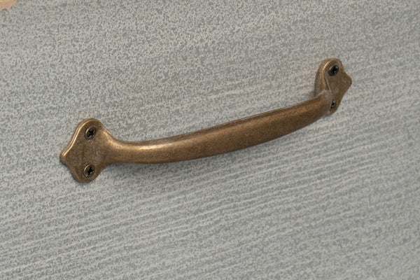 Sarreid Trunk Side Table With Hidden Storage – Handmade From Reclaimed Pine, Brass & Iron, Cityscape Grey Finish Grey  40222