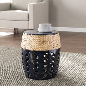 Homeroots 18" Navy Blue Ceramic Tile And Faux Concrete Round End Table   402299