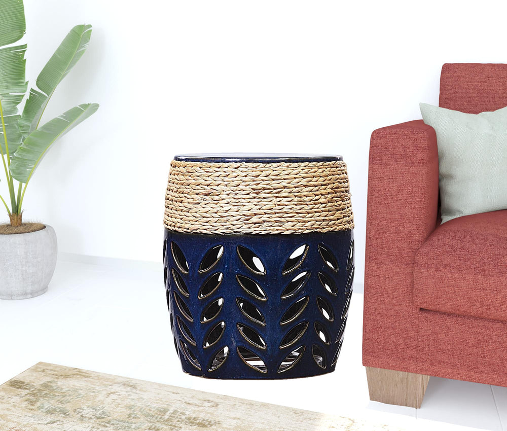 Homeroots 18" Navy Blue Ceramic Tile And Faux Concrete Round End Table   402299