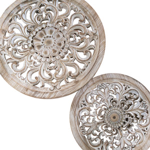 Homeroots Set Of Two Black And White Distressed Wood And Iron Round Nested Tables   402300