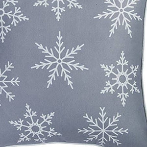 Homeroots Set Of 4 Gray And White Snowflakes Throw Pillows   402355