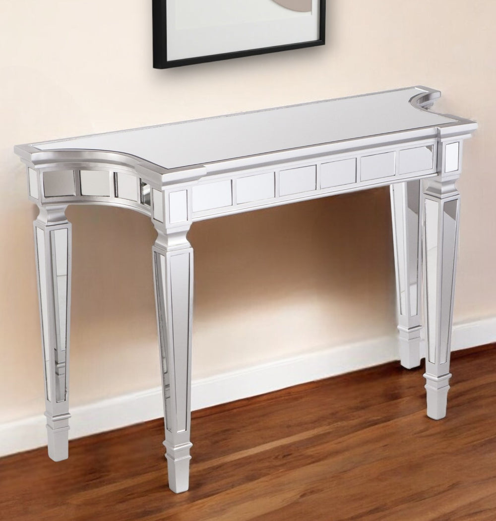 Homeroots 45" Silver Mirrored Glass Free Form Console Table   402400