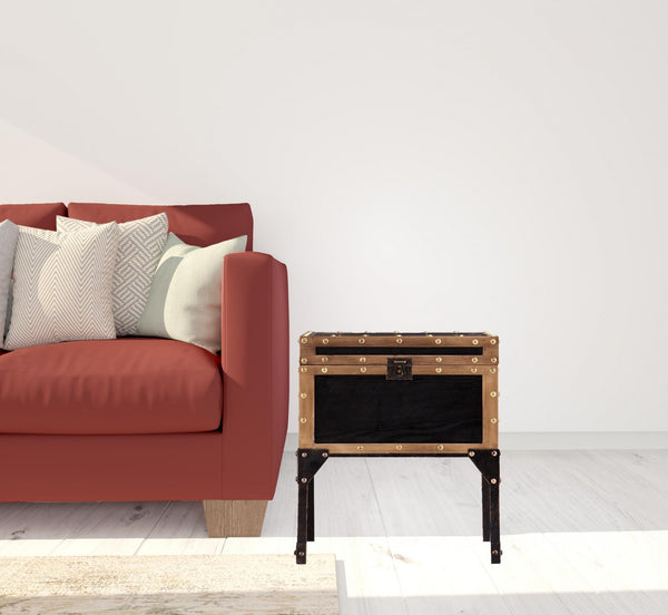 Homeroots 23" Black Manufactured Wood And Iron Square End Table   402471