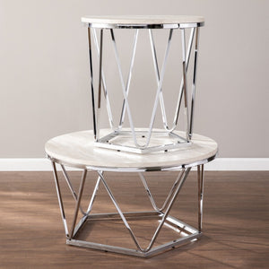 HomeRoots 23" Chic Silver Round End Table with Geometric Iron Base - Ideal for Modern Spaces & Versatile Use 402487