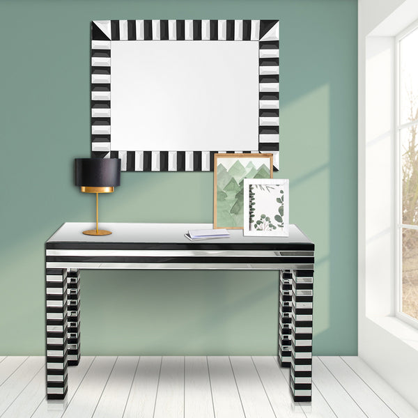 Homeroots 48" Silver And Black Mirrored Glass Console Table   403851
